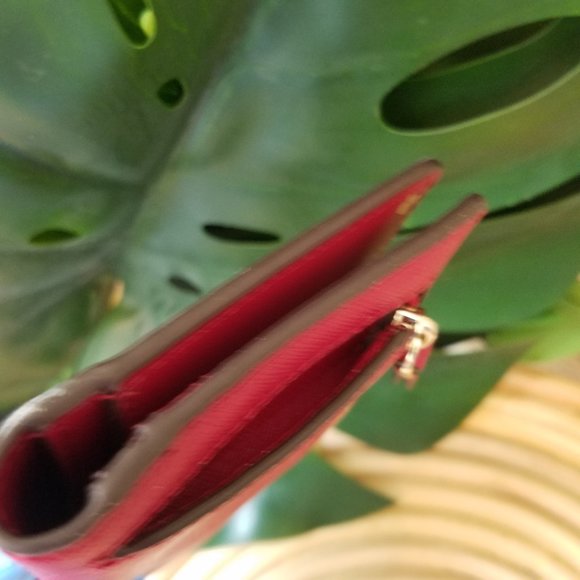 Kate Spade Large Slim Bifold Wallet Rosso Red - Picture 6 of 7